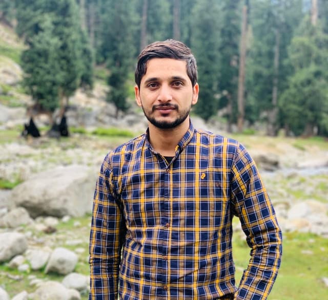 Shakeel Zain, Senior Software Engineer